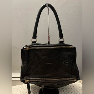 Givenchy Pandora